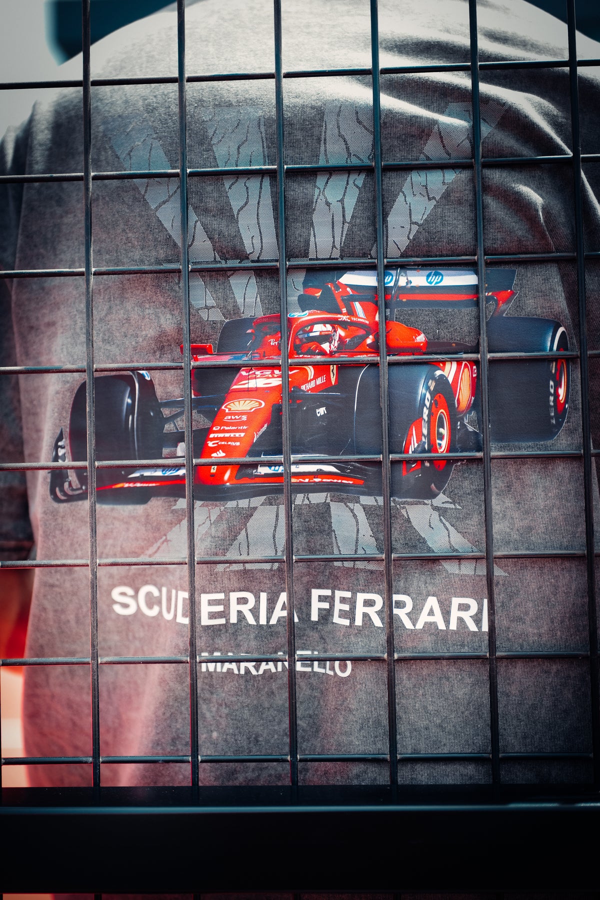 Ensemble Scuderia Ferrari Maranello
